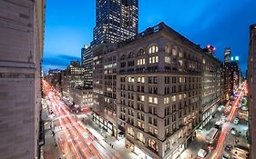 U Hotel Fifth Avenue I Empire State Building